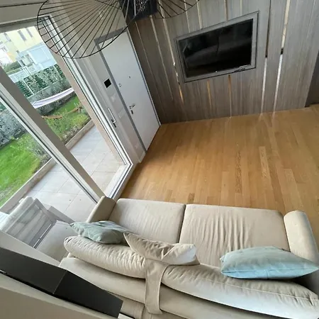 Apartment Lucia's House